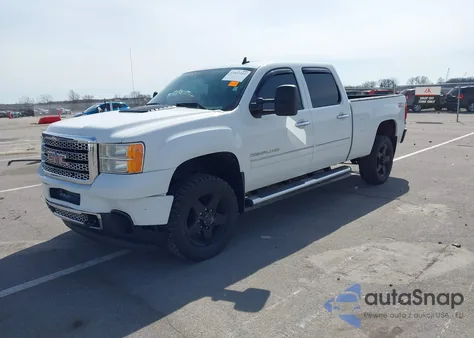 2011 GMC Sierra 2500Hd Denali from USA, damaged, VIN 1GT125CG9BF175853